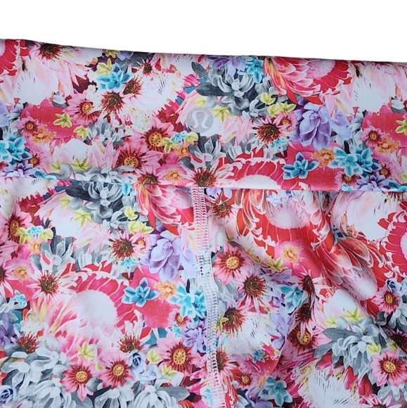 Lululemon Wunder Under Flowabunga Cropped Leggings - Picture 6 of 10